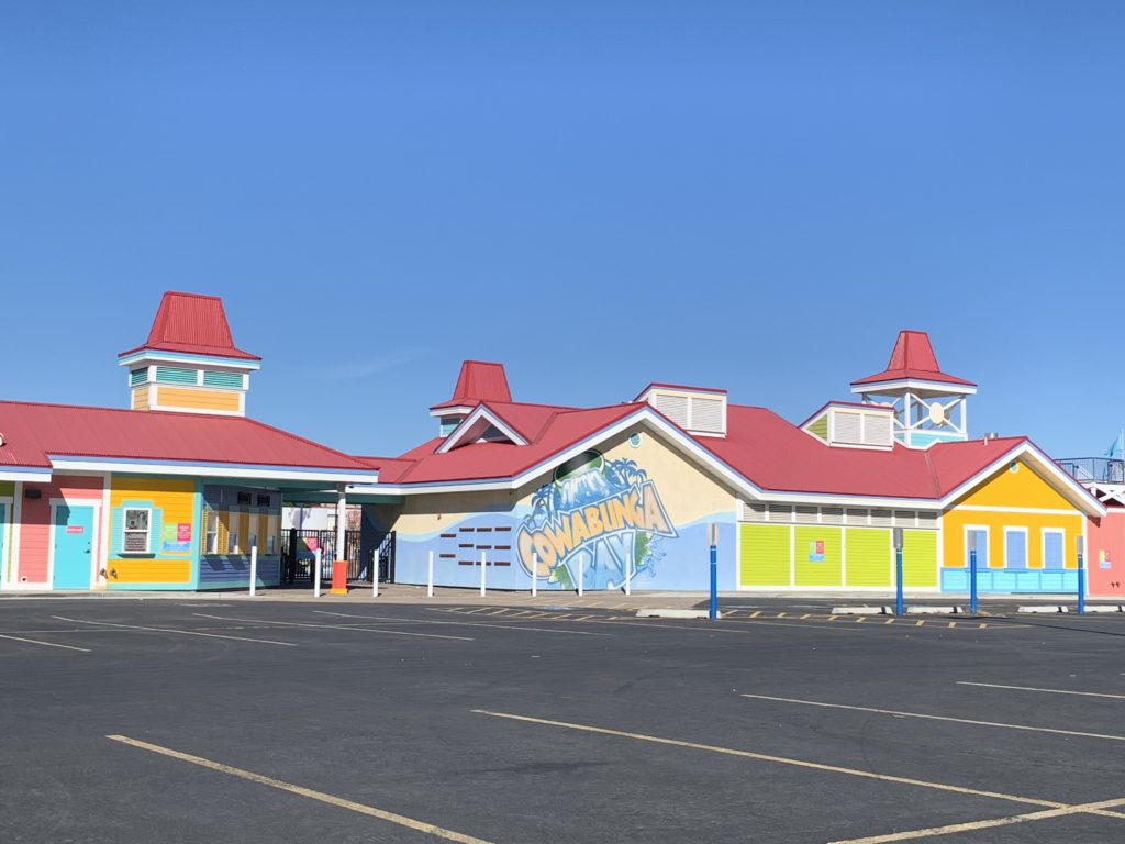 street view of the front entrance to the cowabunga bay water park in draper utah