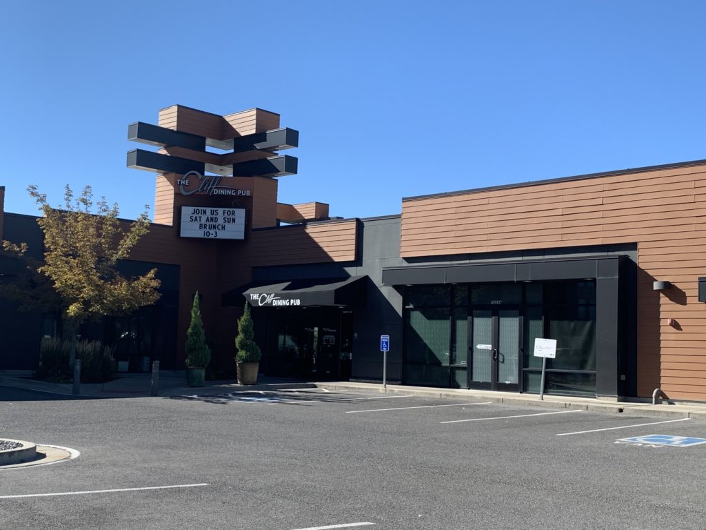 to show what the cliff house dining pub in draper utah looks like from the outside